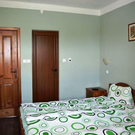 Sichanova Guest House Bruchkovtsi Exterior photo