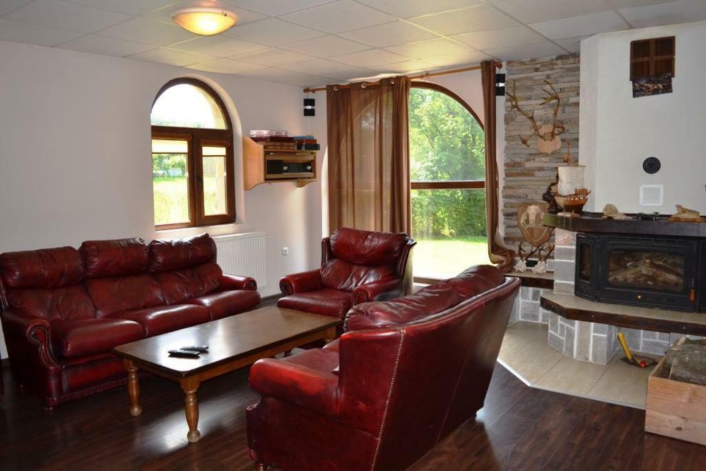 Sichanova Guest House Bruchkovtsi Exterior photo